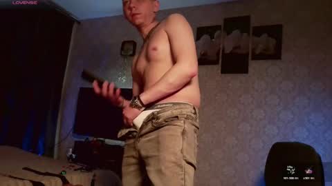 Snapshot of emveeboy96 chatting on 21, 5, 2026 emveeboy96 online show from 21, 5, 2026