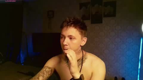Snapshot of emveeboy96 chatting on 16, 6, 2026 emveeboy96 online show from 16, 6, 2026