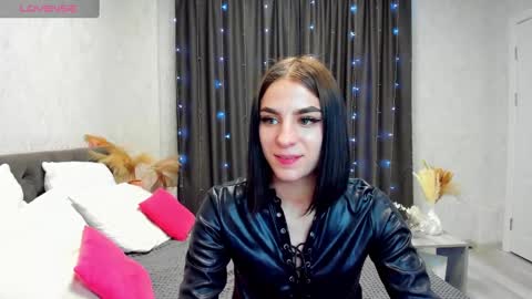 Snapshot of emy__angel chatting on 28, 12, 2024 emy__angel online show from 28, 12, 2024