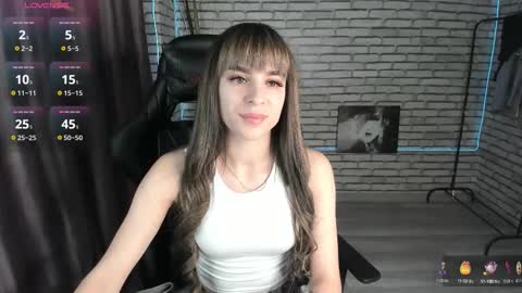 Snapshot of emy__angel chatting on 26, 9, 2025 emy__angel online show from 26, 9, 2025