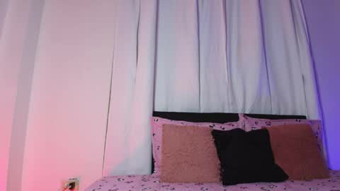 Emy online show from 7, 5, 2026