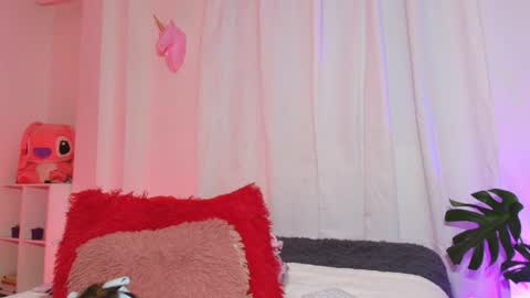 Emy online show from 25, 5, 2026