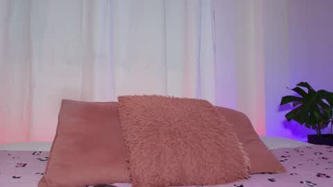 Emy online show from 24, 7, 2026
