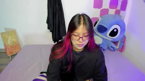 Im Emily would you like to help me reach 100  online show from 3, 12, 2025