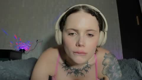 emydeliro online show from 19, 7, 2026
