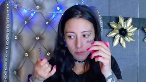 EnchantressQueen online show from 10, 1, 2026