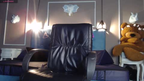 Engel online show from 16, 2, 2026