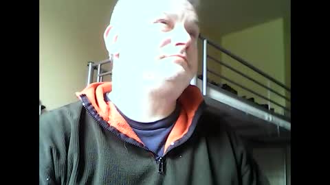 englishguysurrey online show from 8, 5, 2026