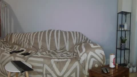 Englishladxxx online show from 1, 2, 2025