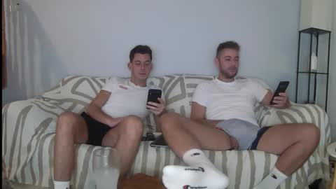 Englishladxxx online show from 23, 9, 2025