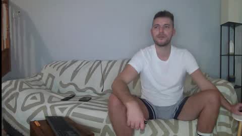 Englishladxxx online show from 12, 10, 2025
