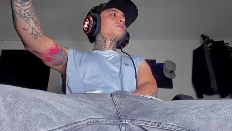 enjoymycock99 online show from 4, 12, 2024