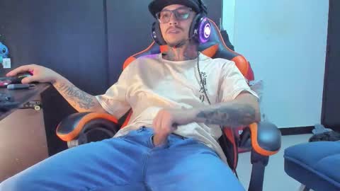 enjoymycock99 online show from 16, 11, 2025