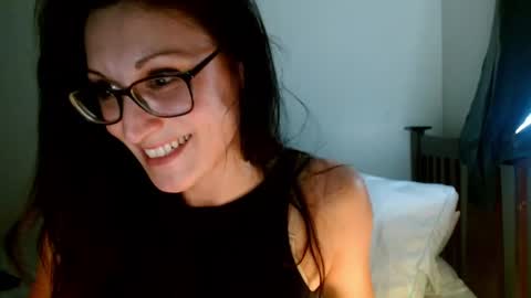 Snapshot of enjoyyoself chatting on 23, 3, 2026 enjoyyoself online show from 23, 3, 2026