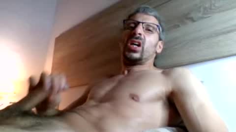 Snapshot of enri222 chatting on 16, 6, 2026 rineking online show from 16, 6, 2026