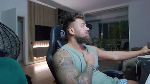 Snapshot of enrikoblue chatting on 12, 2, 2025 Erik online show from 12, 2, 2025