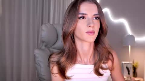 Snapshot of entya chatting on 20, 10, 2025 entya online show from 20, 10, 2025