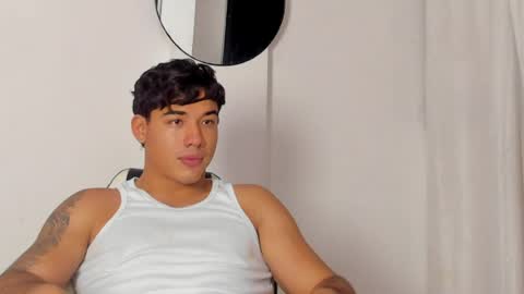 Snapshot of enzo_corleone chatting on 14, 5, 2026 enzo_corleone online show from 14, 5, 2026
