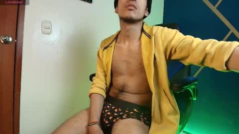enzo_jagger online show from 6, 3, 2026