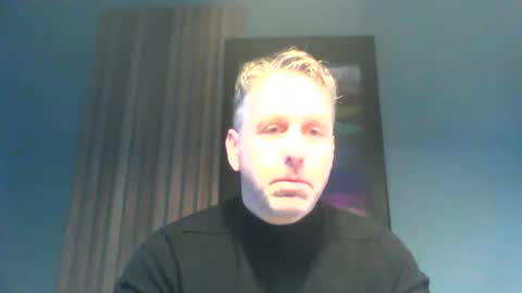 Enzos Massive Cock online show from 10, 12, 2024