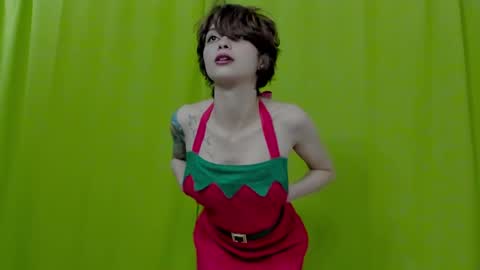 Snapshot of ephemeral_hot chatting on 24, 12, 2024 Leyla online show from 24, 12, 2024