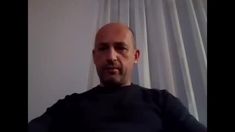 Snapshot of epu17 chatting on 3, 10, 2025 epu17 online show from 3, 10, 2025