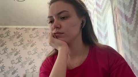 Lily online show from 28, 4, 2026