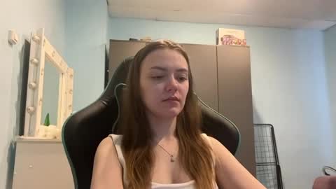 Lily online show from 2, 5, 2026