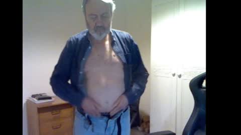 erasmus_d online show from 2, 2, 2026