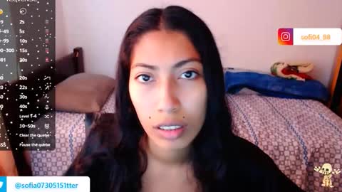 Snapshot of eren_mikasa chatting on 15, 11, 2025 sofia online show from 15, 11, 2025