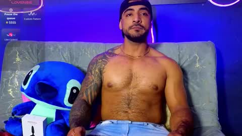 Snapshot of eric_harrison1 chatting on 13, 12, 2025 Brayan online show from 13, 12, 2025