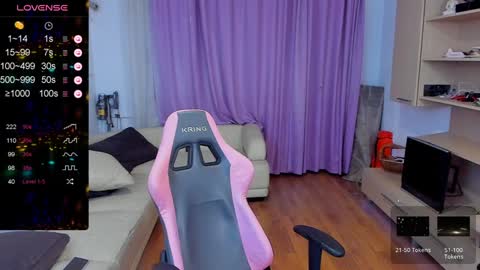 Erika online show from 5, 12, 2024