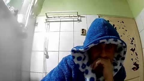 Snapshot of ericboy32 chatting on 6, 12, 2024 eric online show from 6, 12, 2024