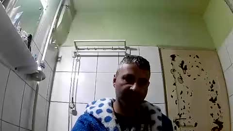 Snapshot of ericboy32 chatting on 9, 12, 2024 eric online show from 9, 12, 2024