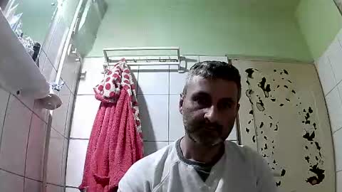 Snapshot of ericboy32 chatting on 25, 12, 2024 eric online show from 25, 12, 2024