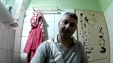 Snapshot of ericboy32 chatting on 8, 1, 2025 eric online show from 8, 1, 2025