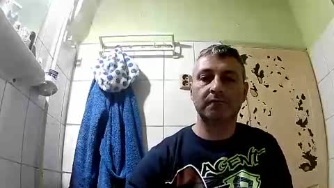 Snapshot of ericboy32 chatting on 15, 1, 2025 eric online show from 15, 1, 2025