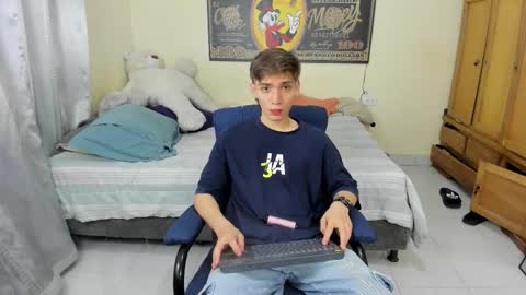 erick_de_rossee online show from 4, 12, 2025