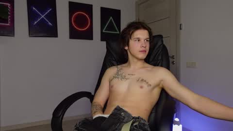 ERICK GRANT online show from 2, 3, 2025