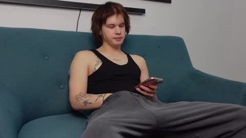 ERICK GRANT online show from 5, 3, 2025