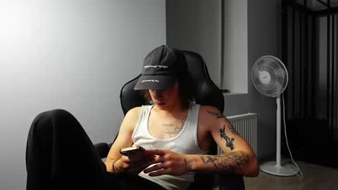 ERICK GRANT online show from 19, 9, 2025