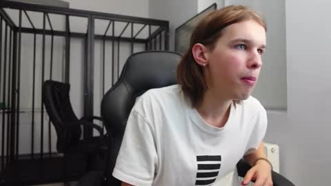 ERICK GRANT online show from 3, 10, 2025