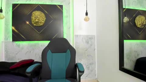   online show from 20, 2, 2025