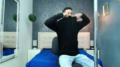   online show from 21, 4, 2026