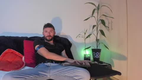 Snapshot of erickpritz_xh chatting on 9, 5, 2026 erickpritz_xh online show from 9, 5, 2026