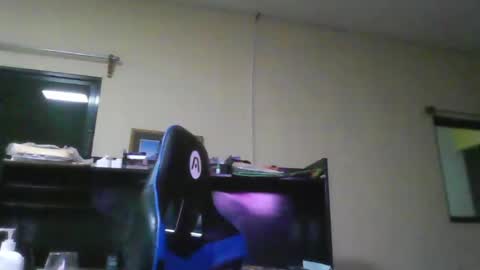 Snapshot of erik1781 chatting on 14, 12, 2024 erik1781 online show from 14, 12, 2024