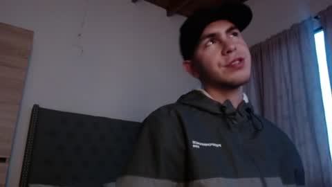 Snapshot of erik_rodriguez chatting on 19, 6, 2026 Erik rodriguez online show from 19, 6, 2026