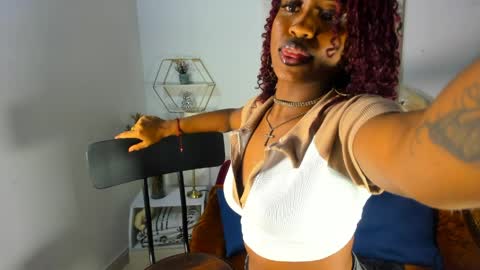 E R I K A  - L  Y R I C S online show from 28, 4, 2026