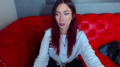 E R I K A - SAGITARIO..... online show from 31, 12, 2024