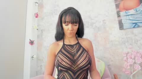 Erikabeee online show from 24, 4, 2026